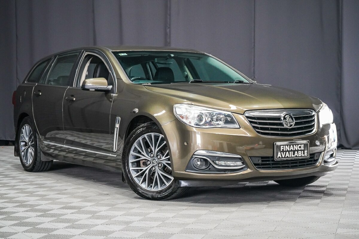 Holden Calais image 1