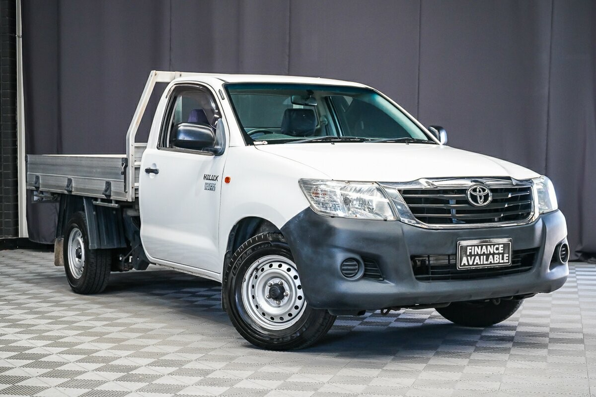 Toyota Hilux image 1