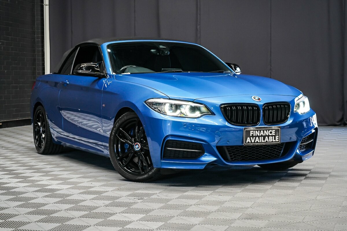 BMW 2 Series image 1