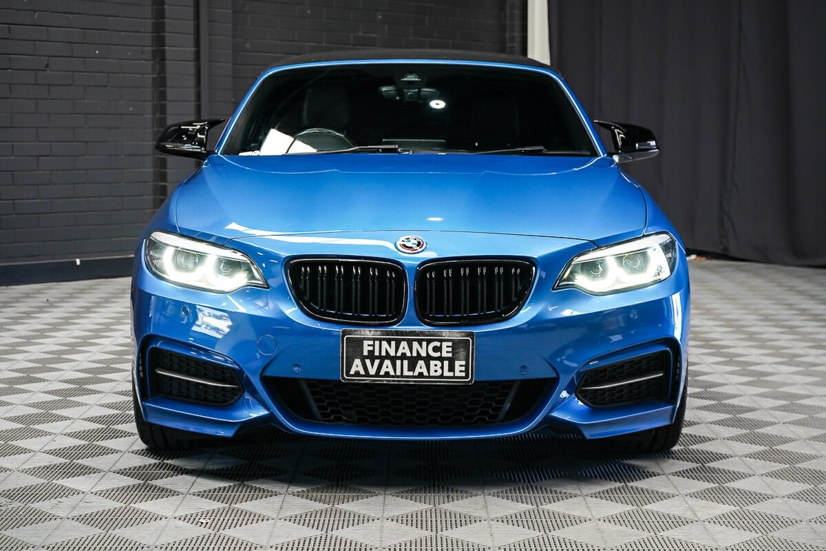 BMW 2 Series image 3