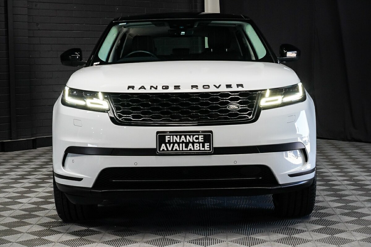 Land Rover Range Rover Velar image 3