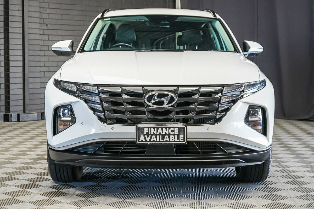 Hyundai Tucson image 3