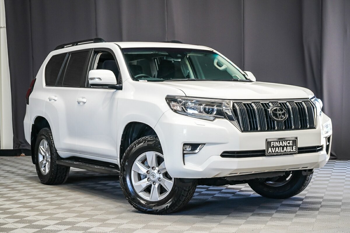 Toyota Landcruiser Prado image 1