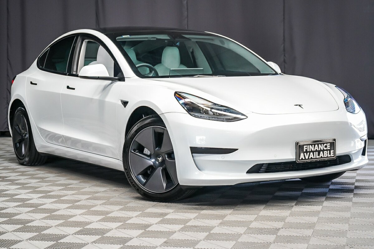 Tesla Model 3 image 1