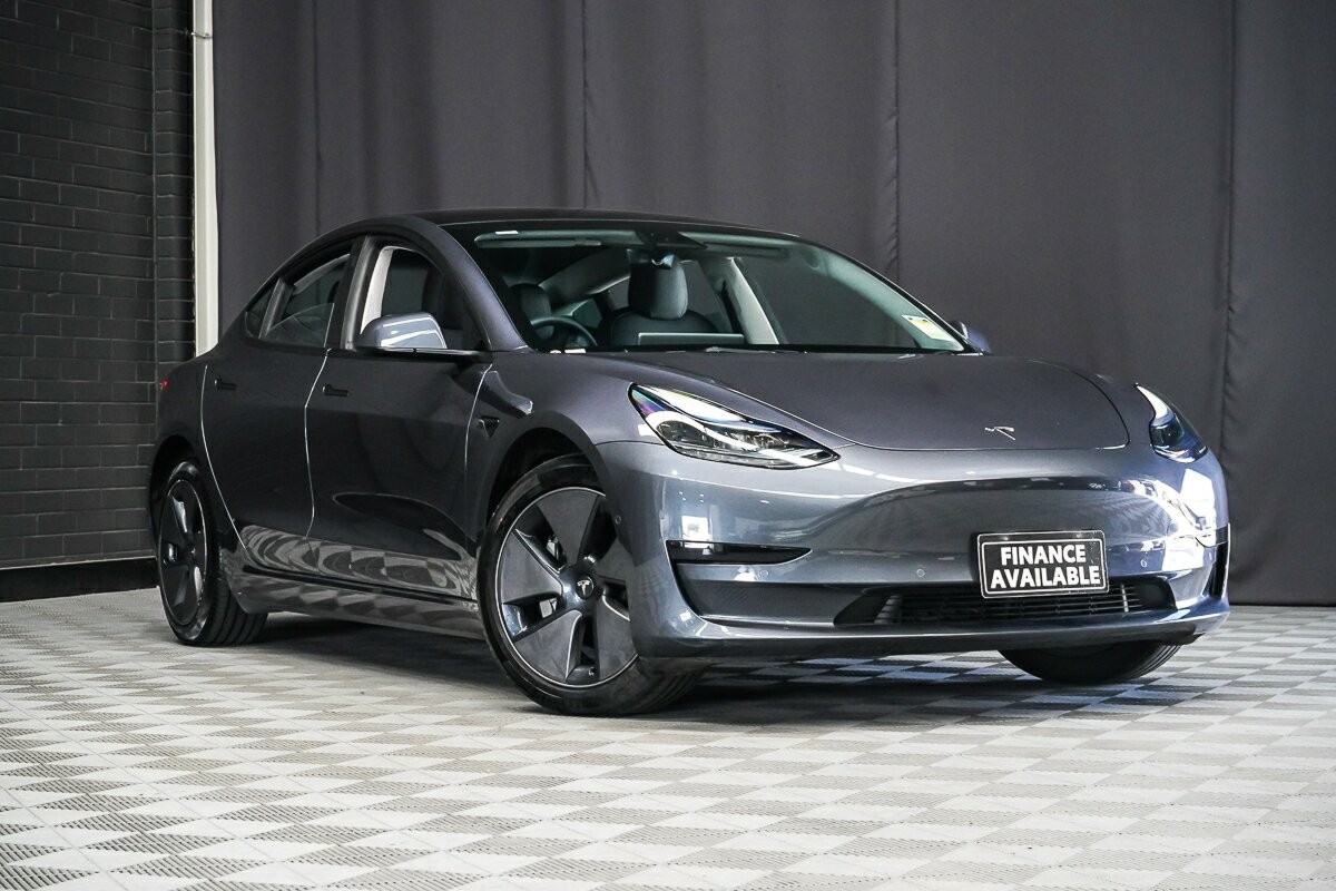 Tesla Model 3 image 1
