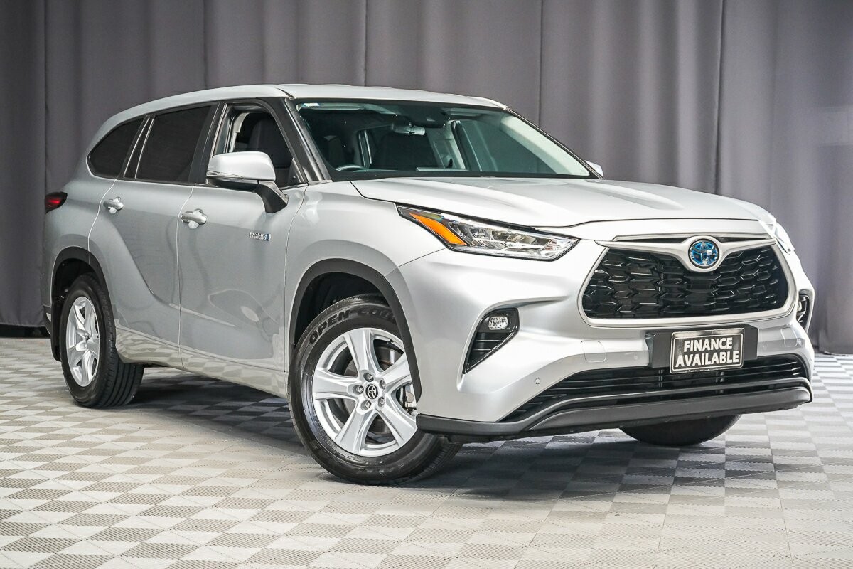 Toyota Kluger image 1