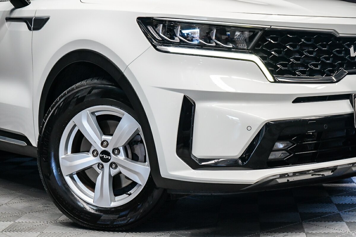 Kia Sorento image 2