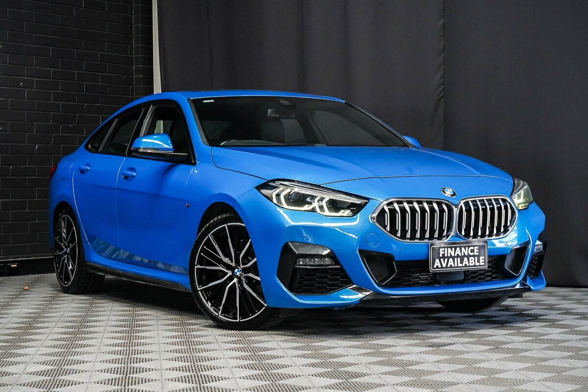 BMW 2 Series image 1