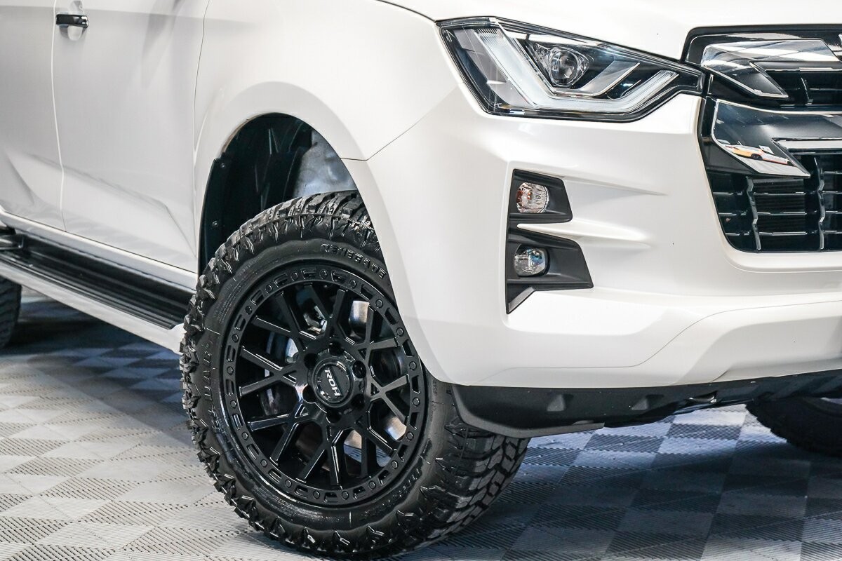Isuzu D-max image 2