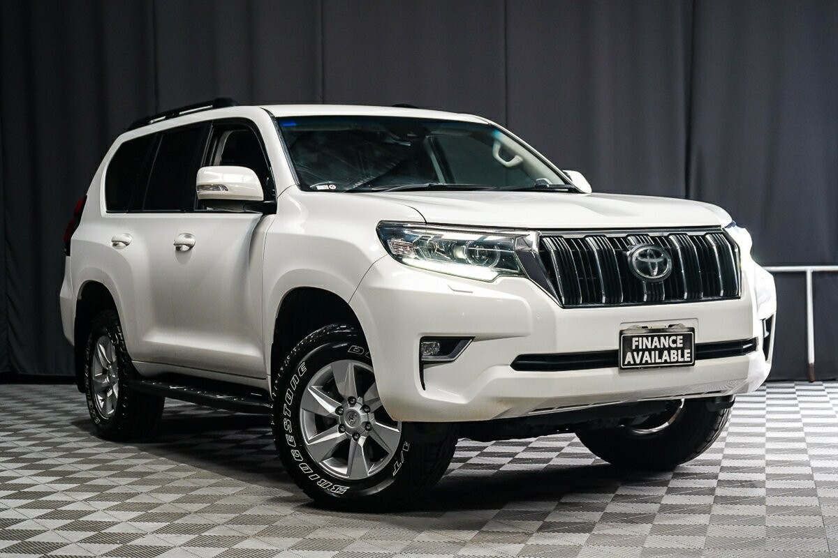 Toyota Landcruiser Prado image 1