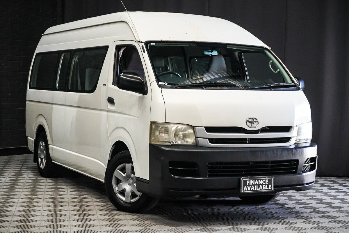 Toyota Hiace image 1