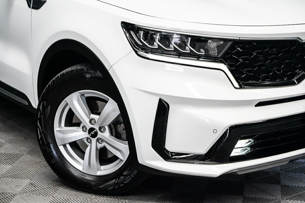 Kia Sorento image 2
