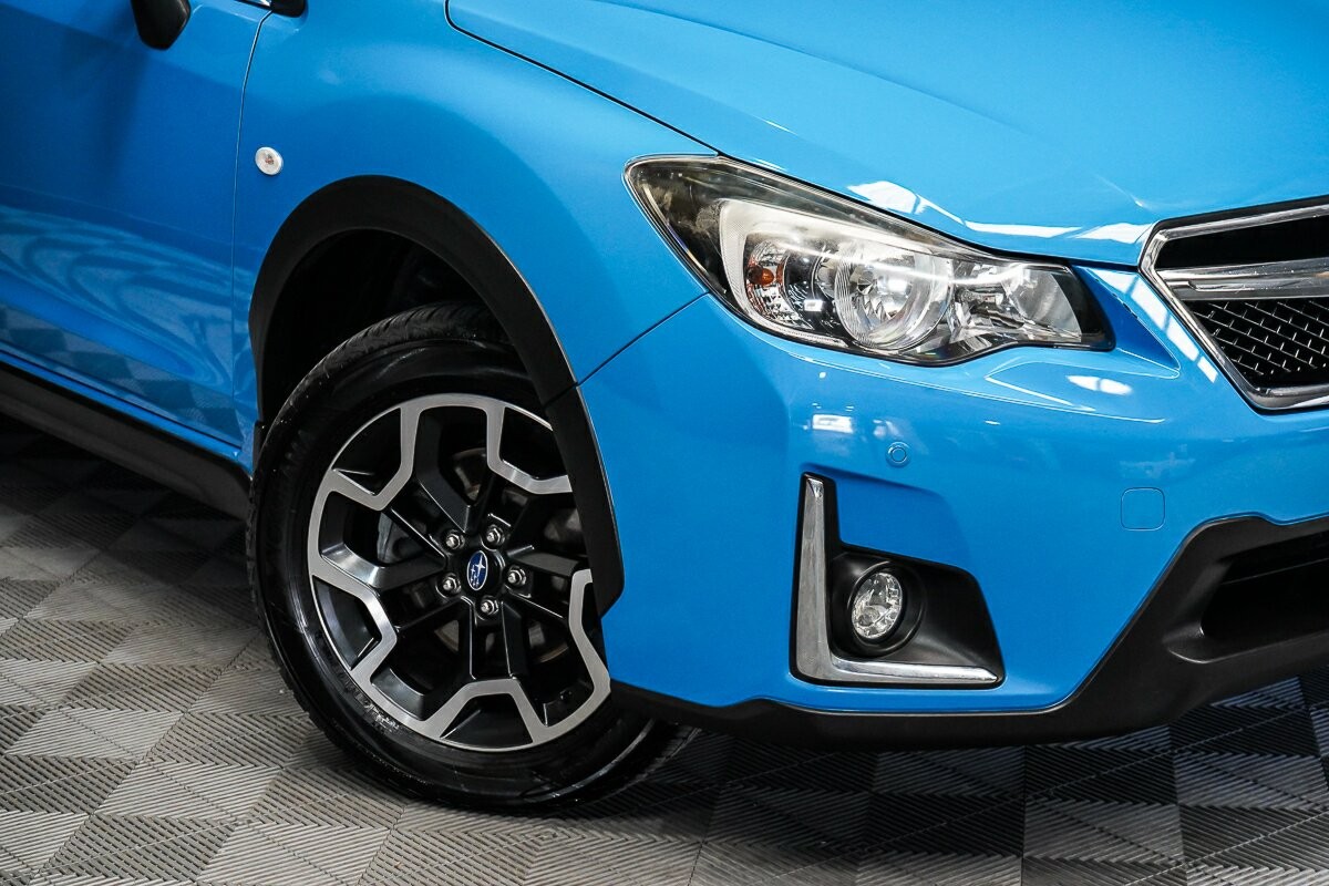 Subaru Xv image 2