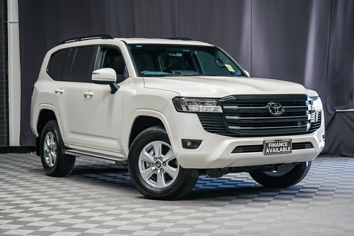 Toyota Landcruiser image 1