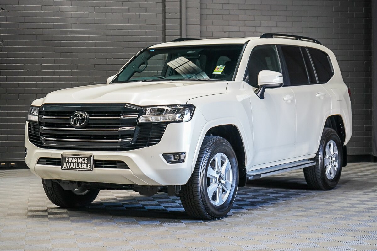 Toyota Landcruiser image 4