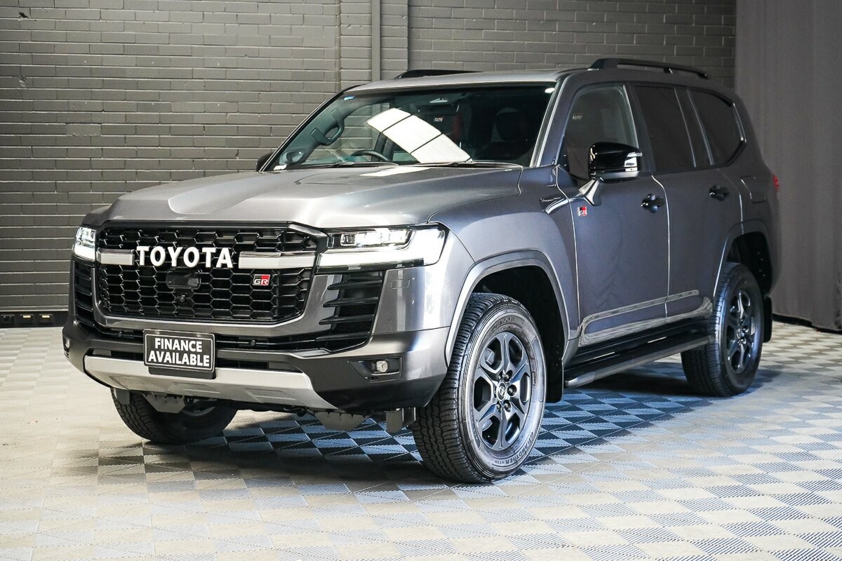 Toyota Landcruiser image 4