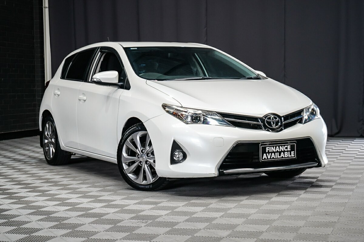 Toyota Corolla image 1