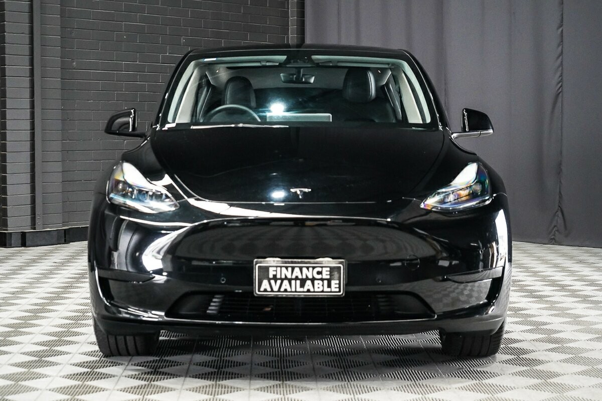 Tesla Model Y image 3