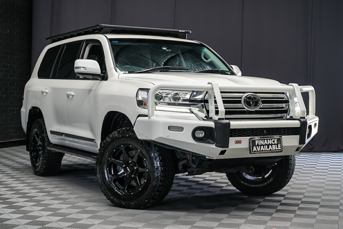 Toyota Landcruiser image 1