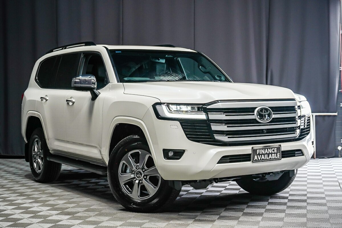 Toyota Landcruiser image 1