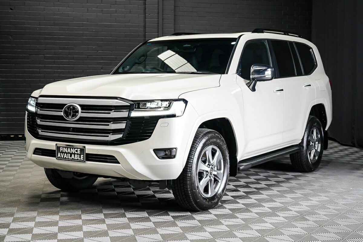 Toyota Landcruiser image 4