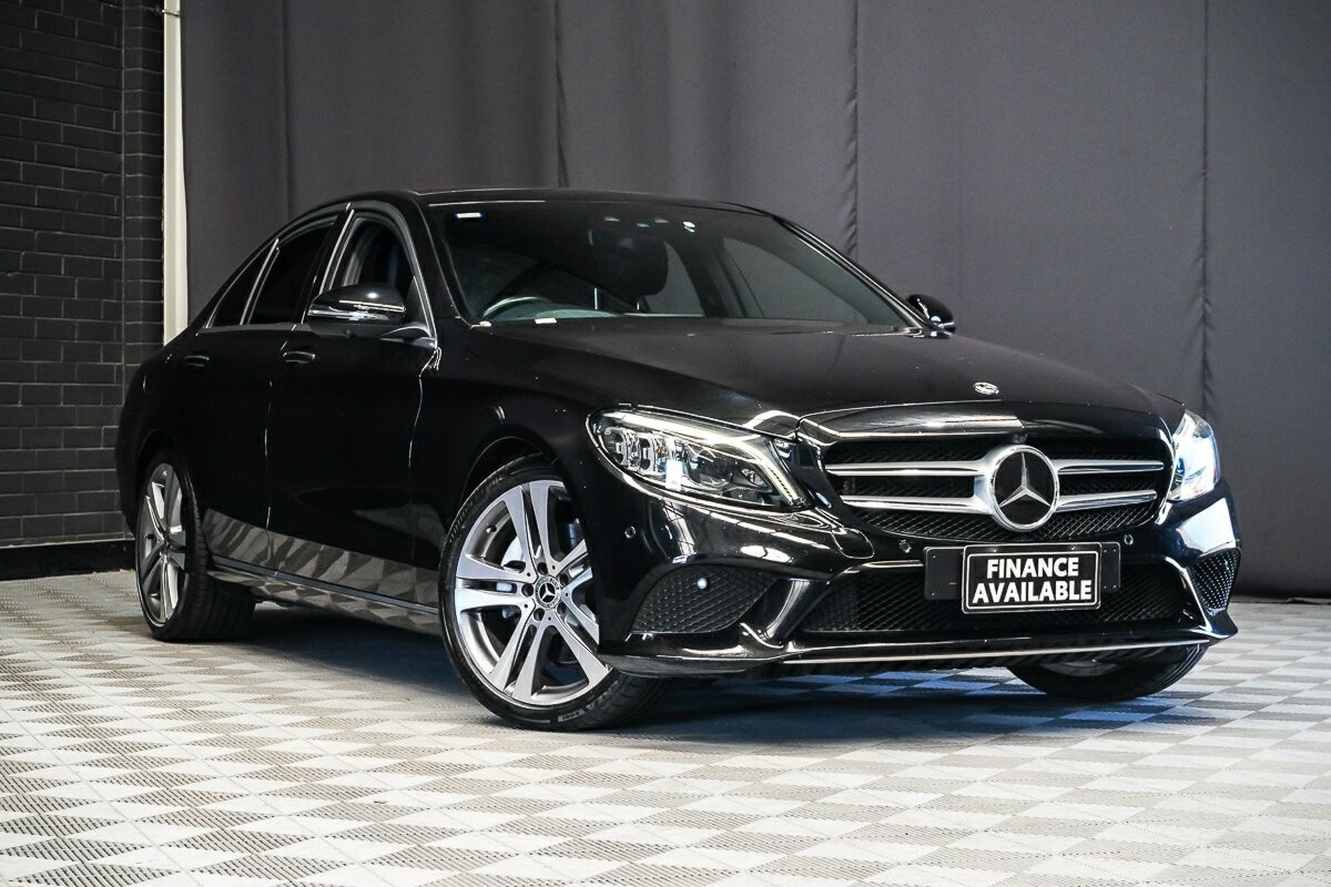 Mercedes Benz C-class image 1