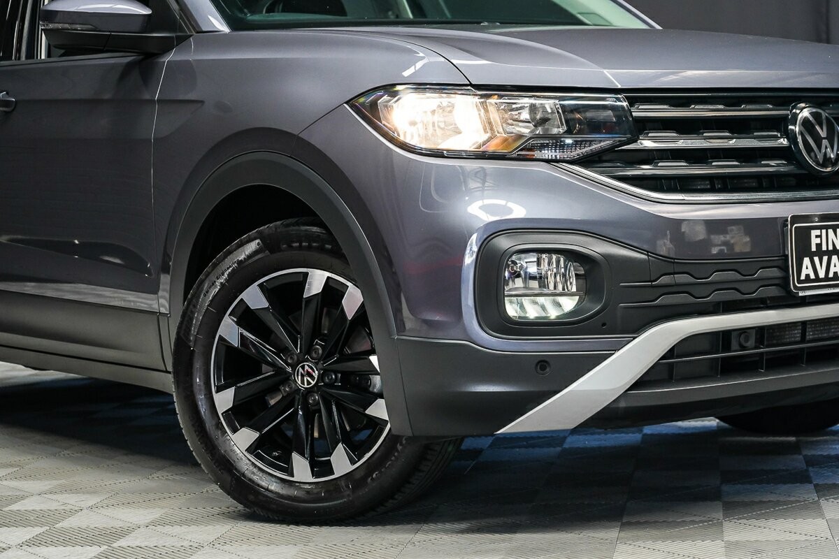 Volkswagen T-cross image 2