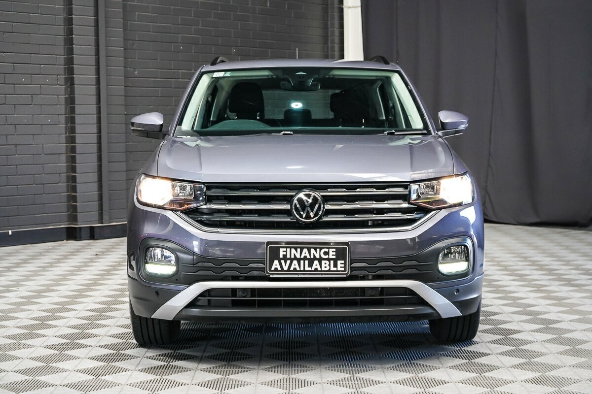 Volkswagen T-cross image 3