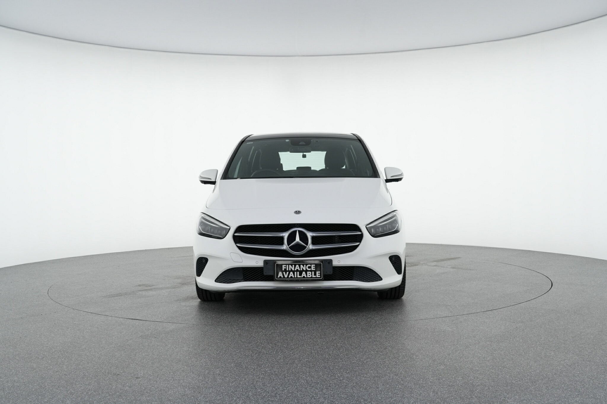 Mercedes Benz B-class image 3