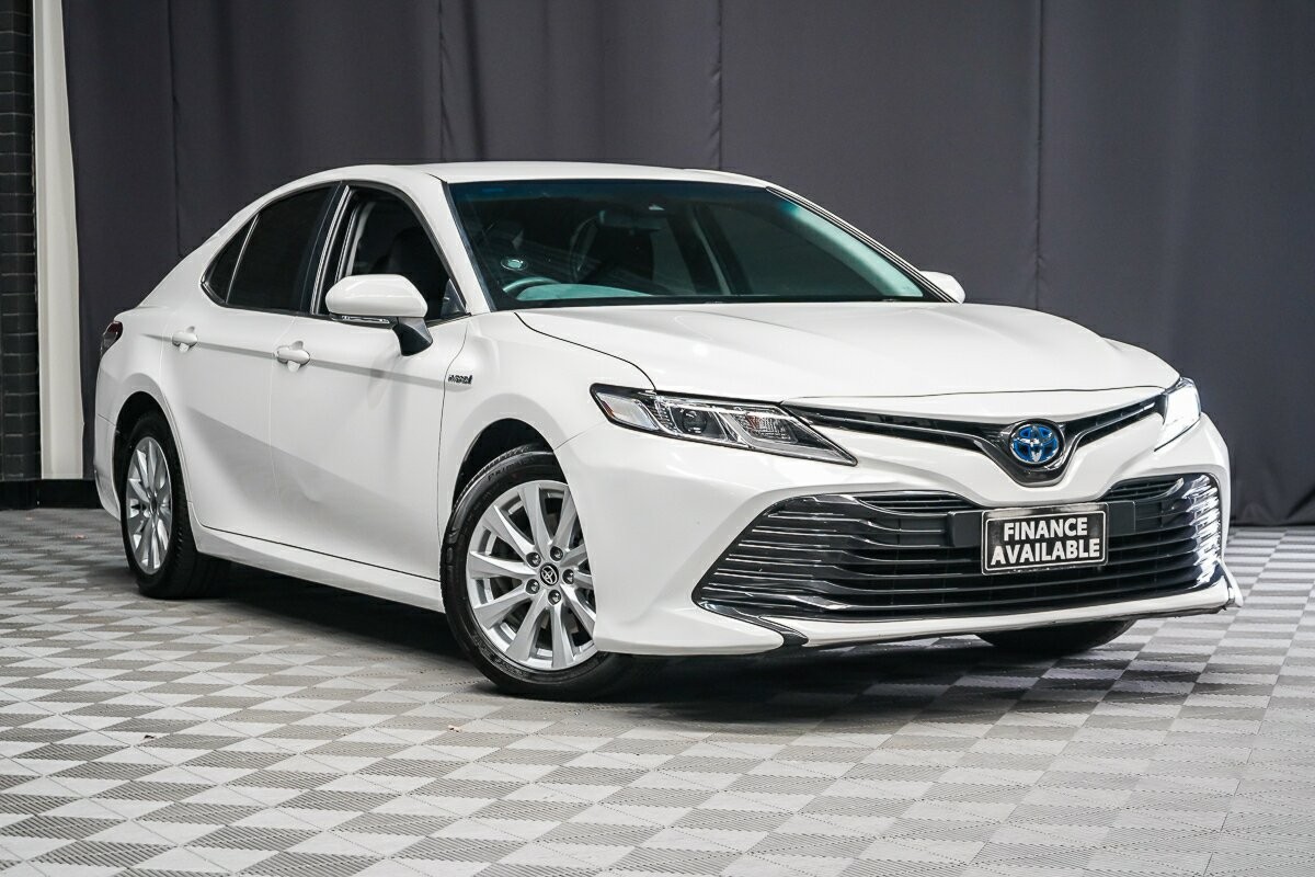 Toyota Camry image 1