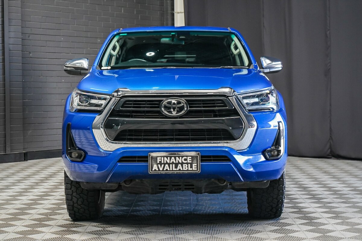 Toyota Hilux image 3