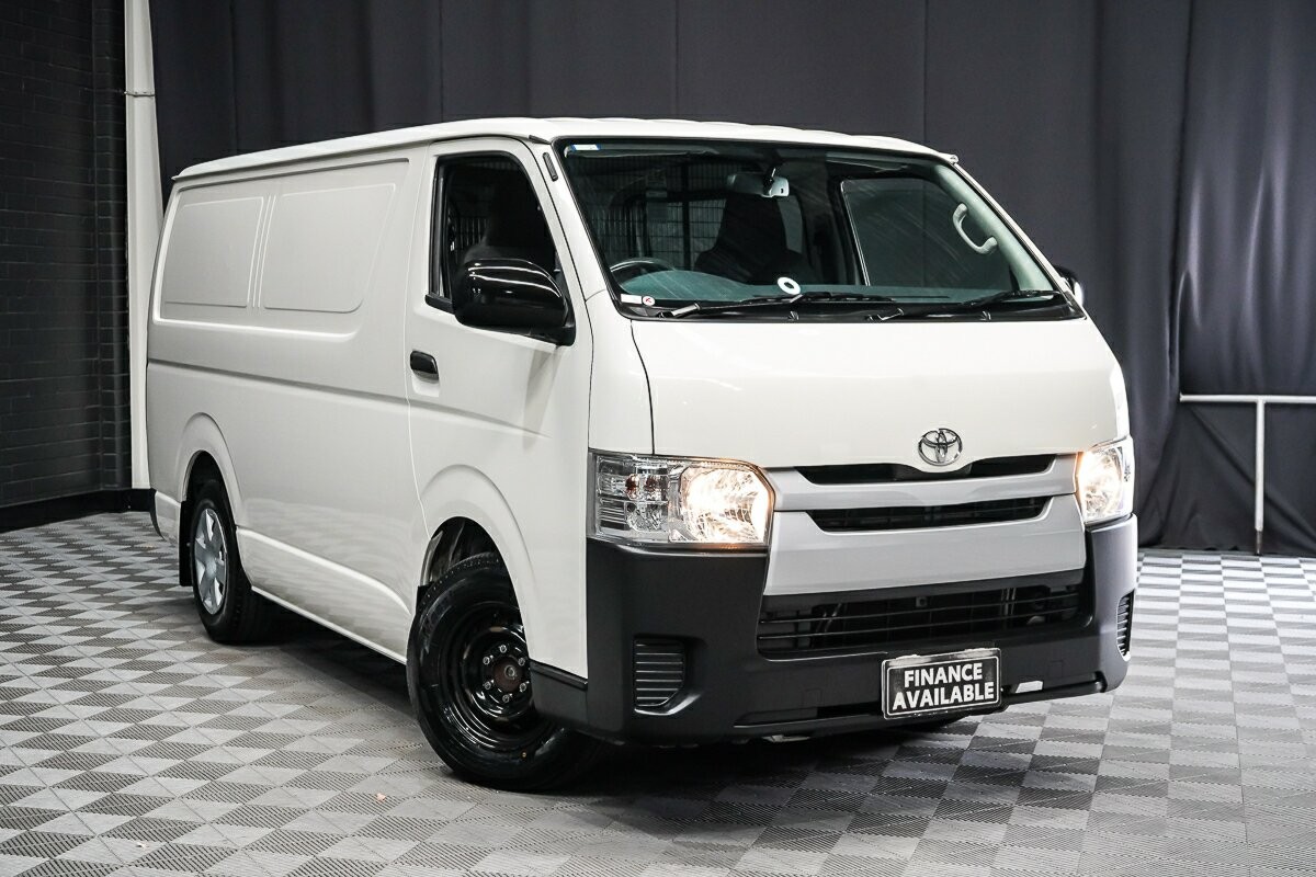Toyota Hiace image 1