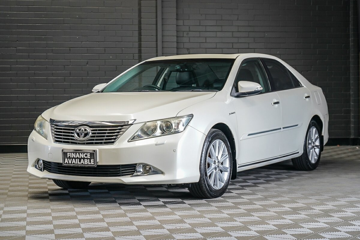 Toyota Aurion image 4