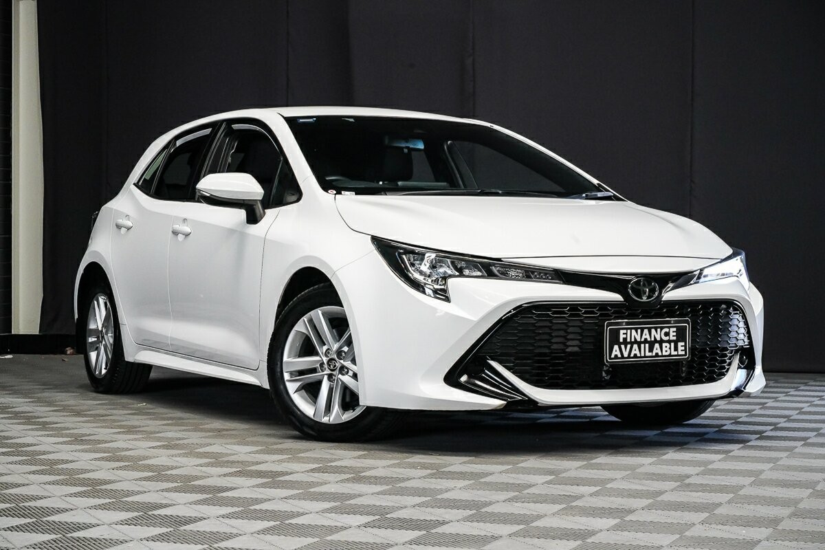 Toyota Corolla image 1