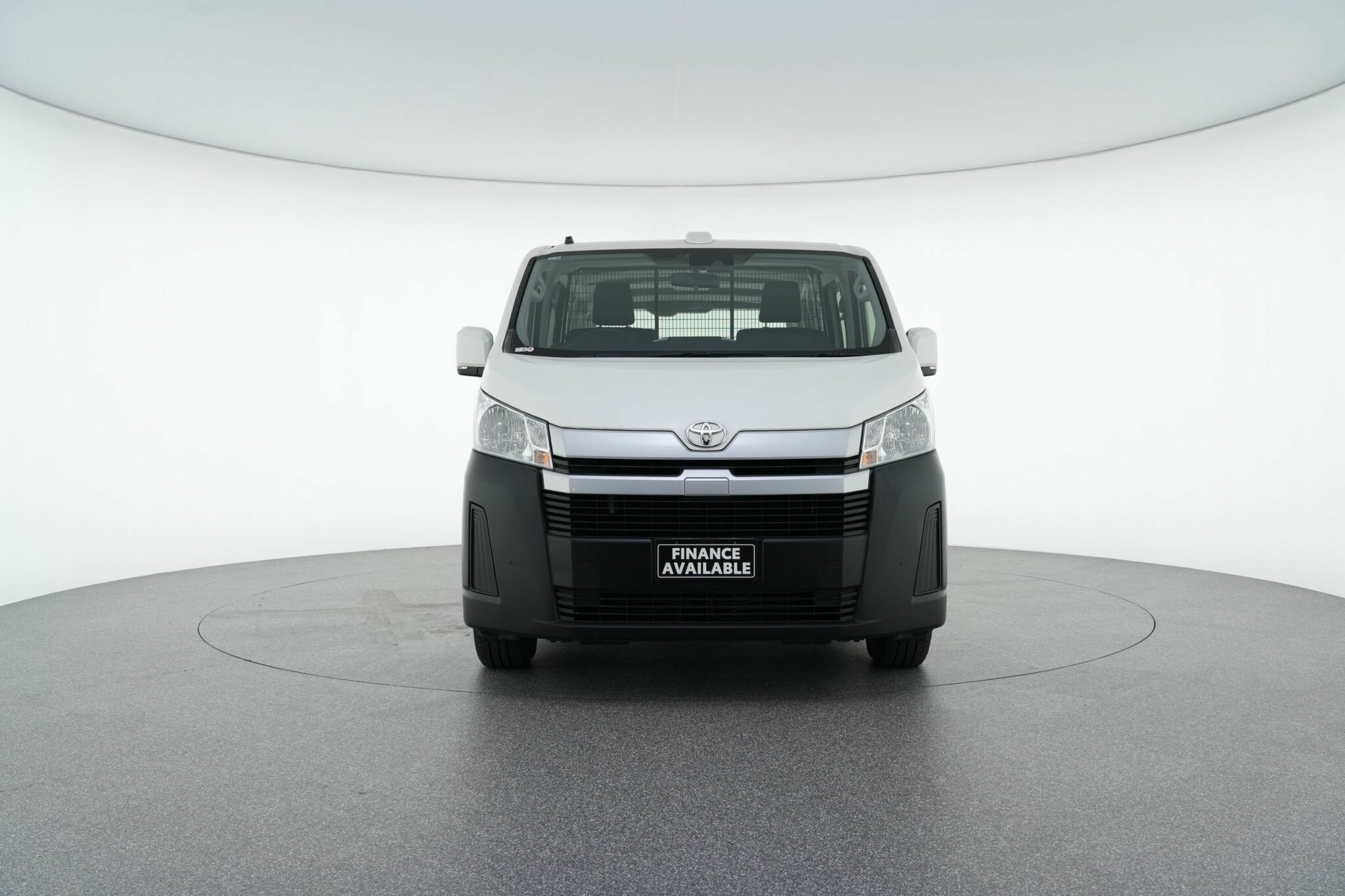 Toyota Hiace image 3