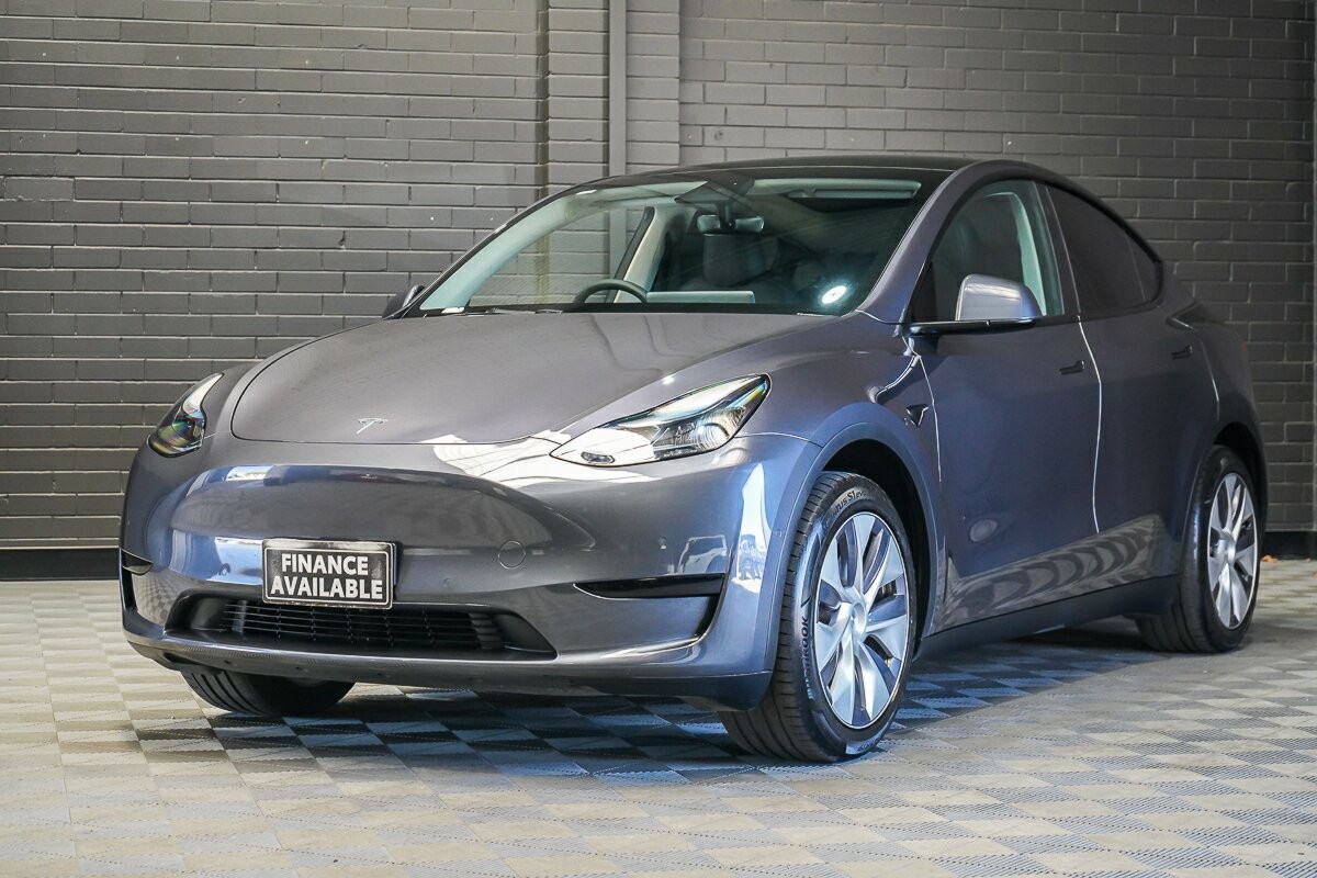 Tesla Model Y image 4