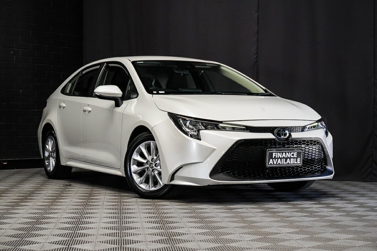 Toyota Corolla image 1