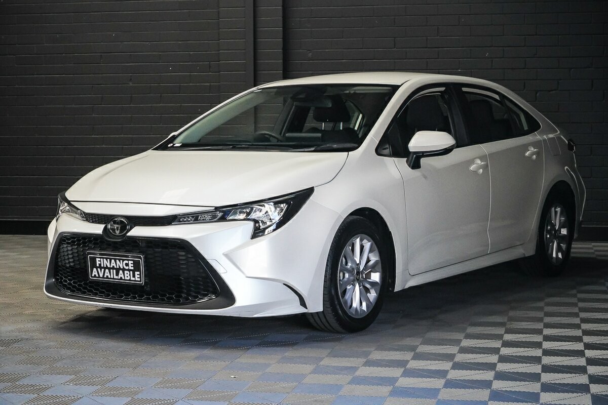 Toyota Corolla image 4