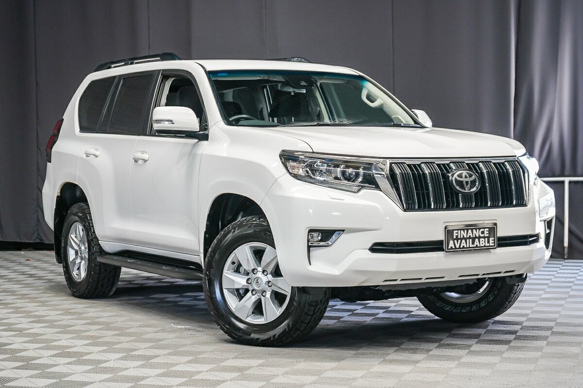Toyota Landcruiser Prado image 1