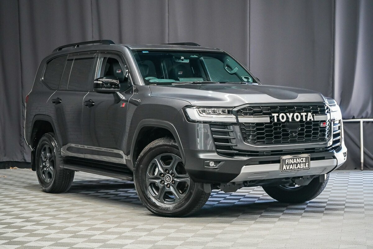 Toyota Landcruiser image 1