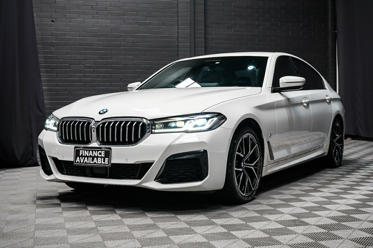 BMW 5 30d M Sport Lci image 4