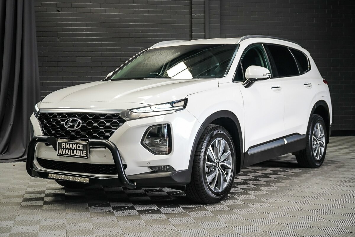 Hyundai Santa Fe image 4