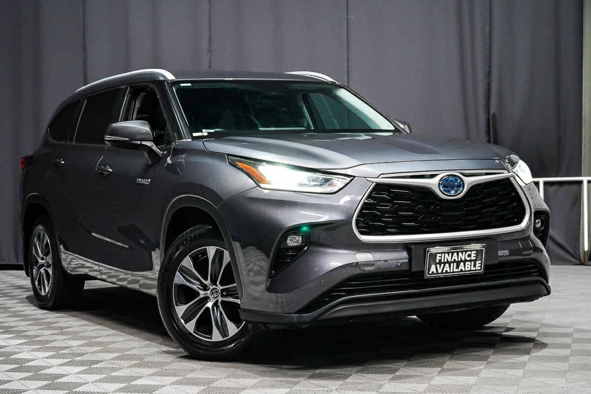 Toyota Kluger image 1