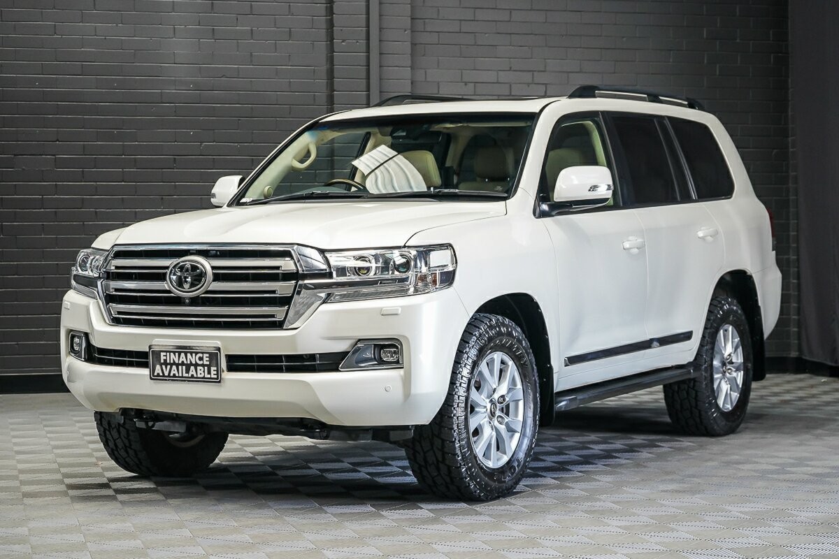 Toyota Landcruiser image 4