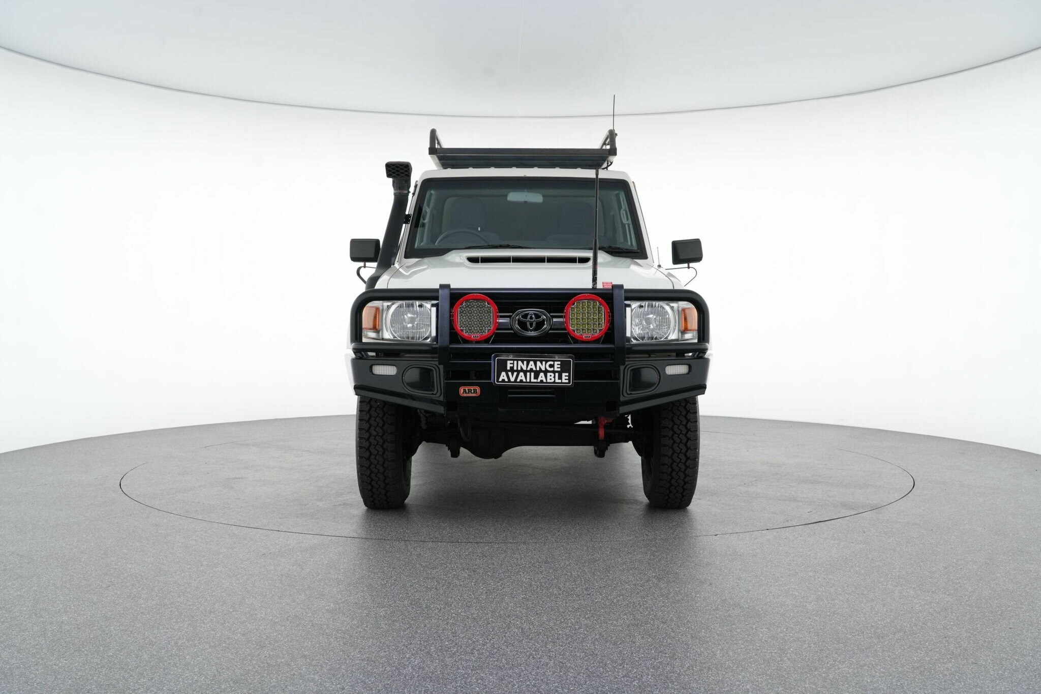 Toyota Landcruiser image 3