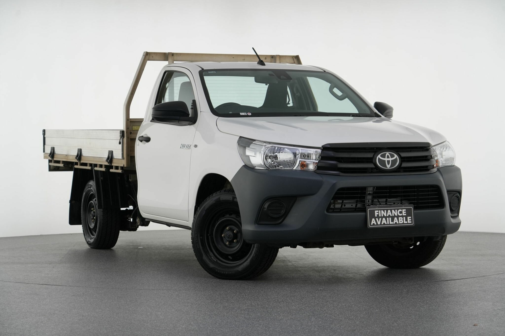 Toyota Hilux image 1