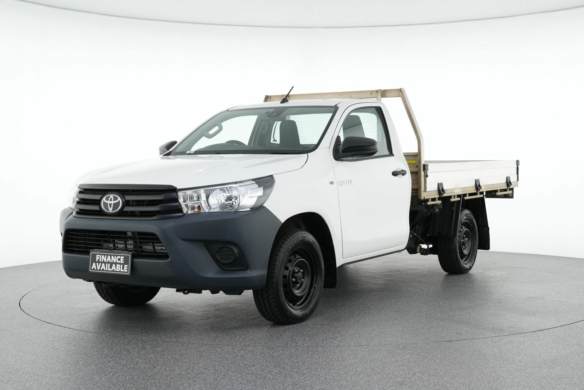 Toyota Hilux image 4