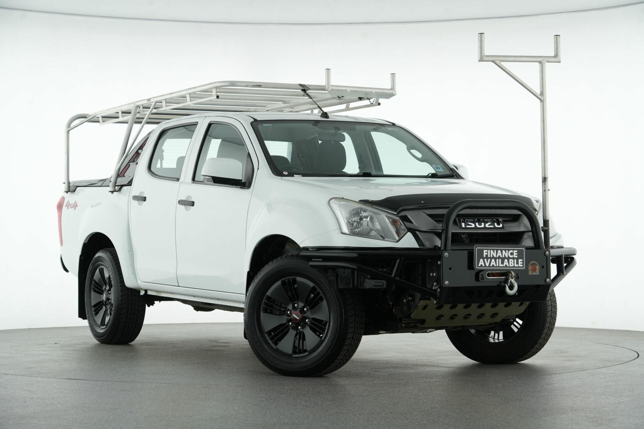Isuzu D-max image 1
