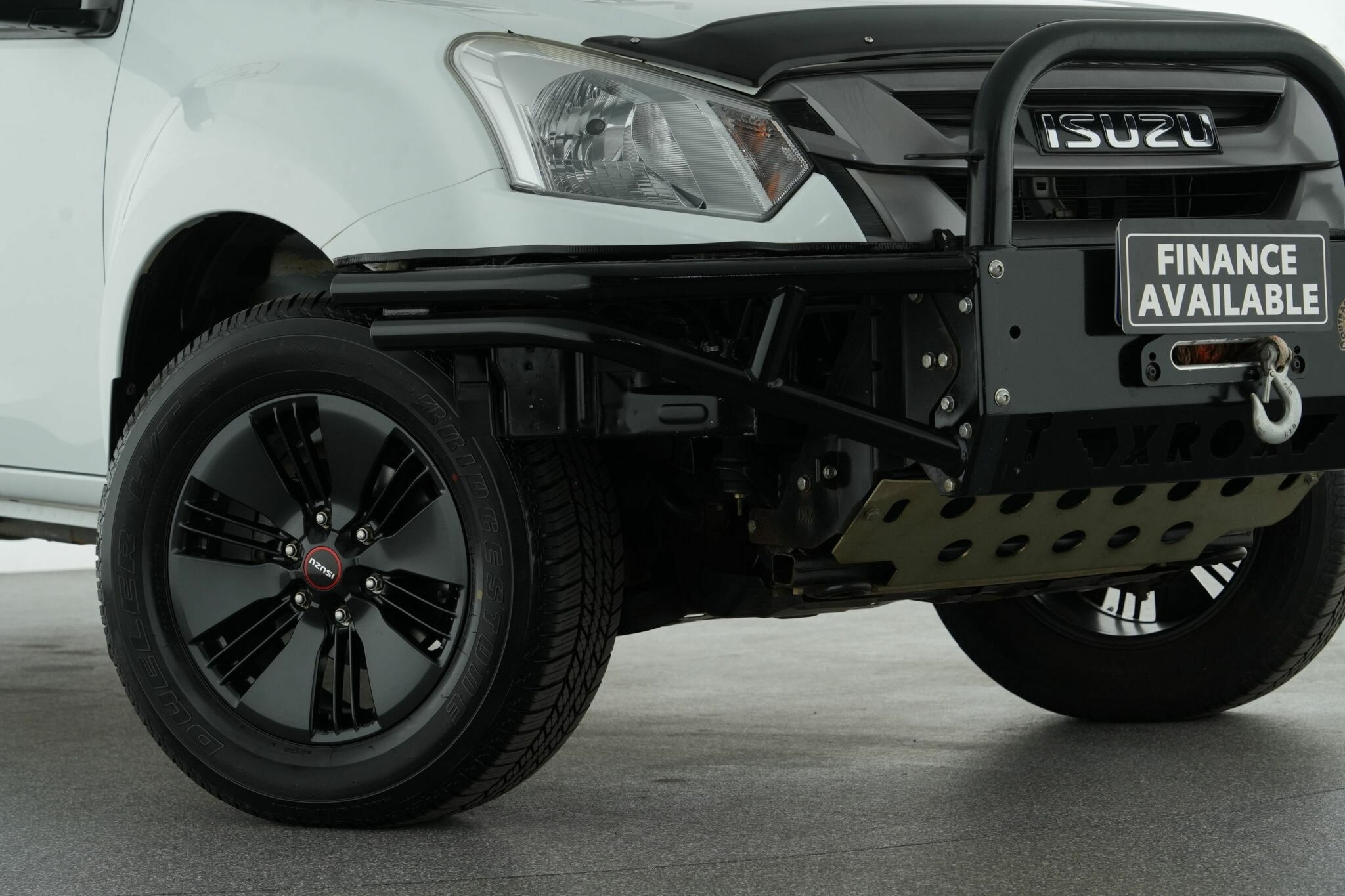 Isuzu D-max image 2