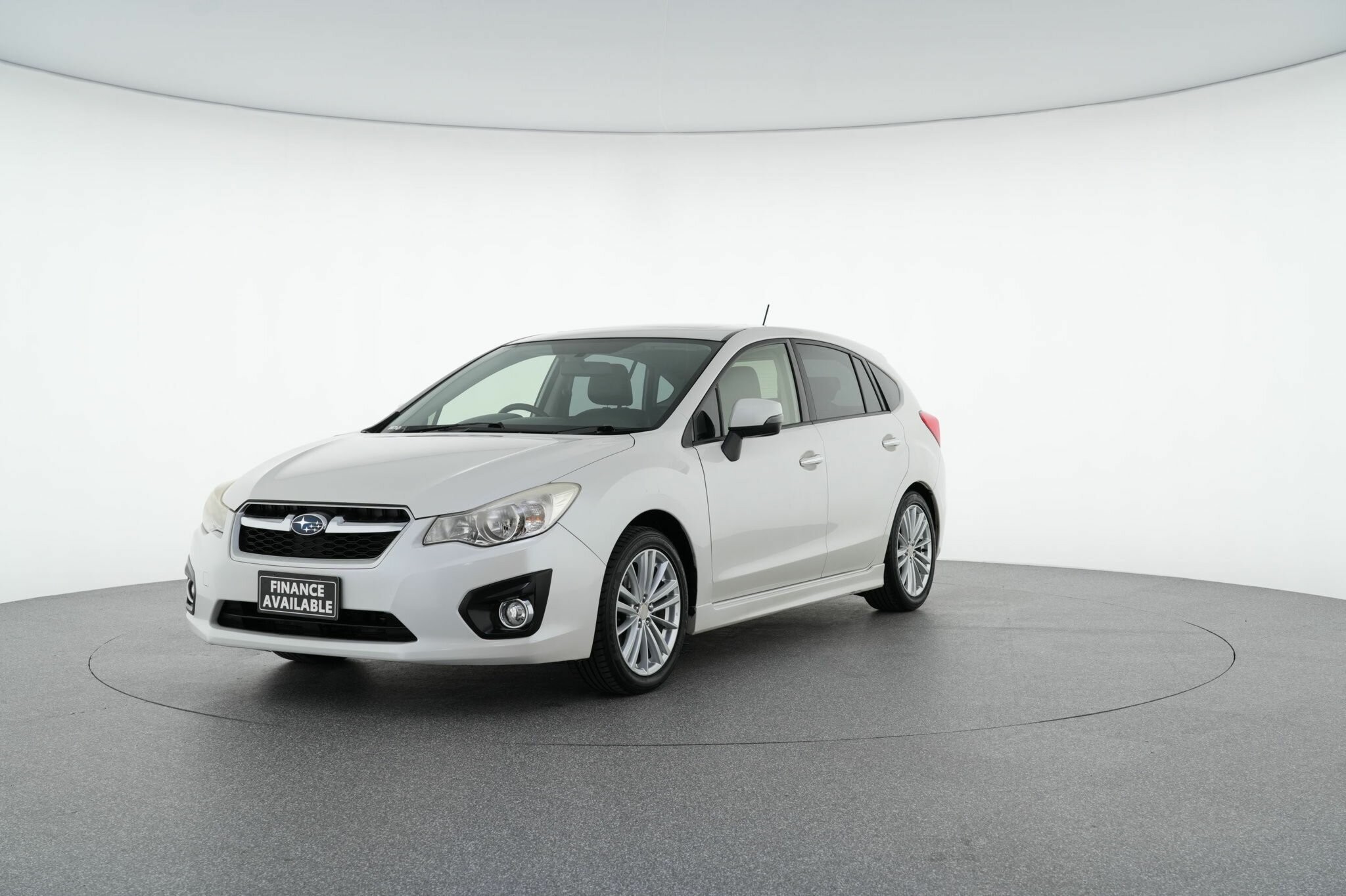 Subaru Impreza image 4